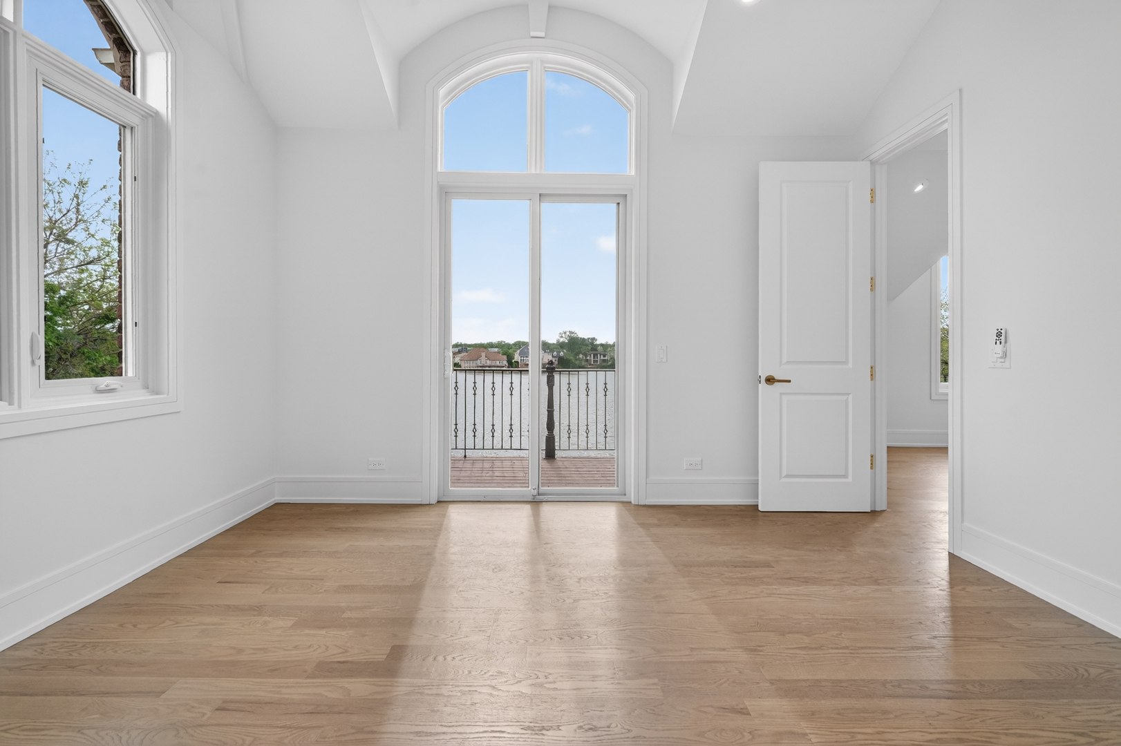 9609 Reding Circle Property Photo 35