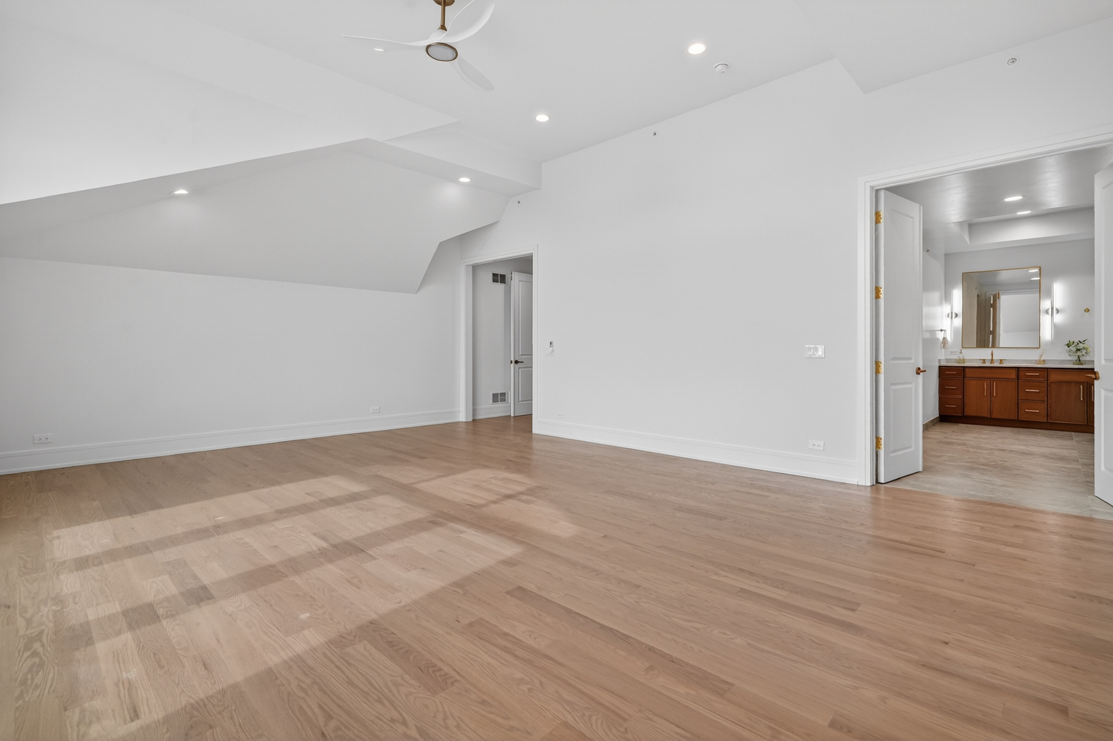 9609 Reding Circle Property Photo 38