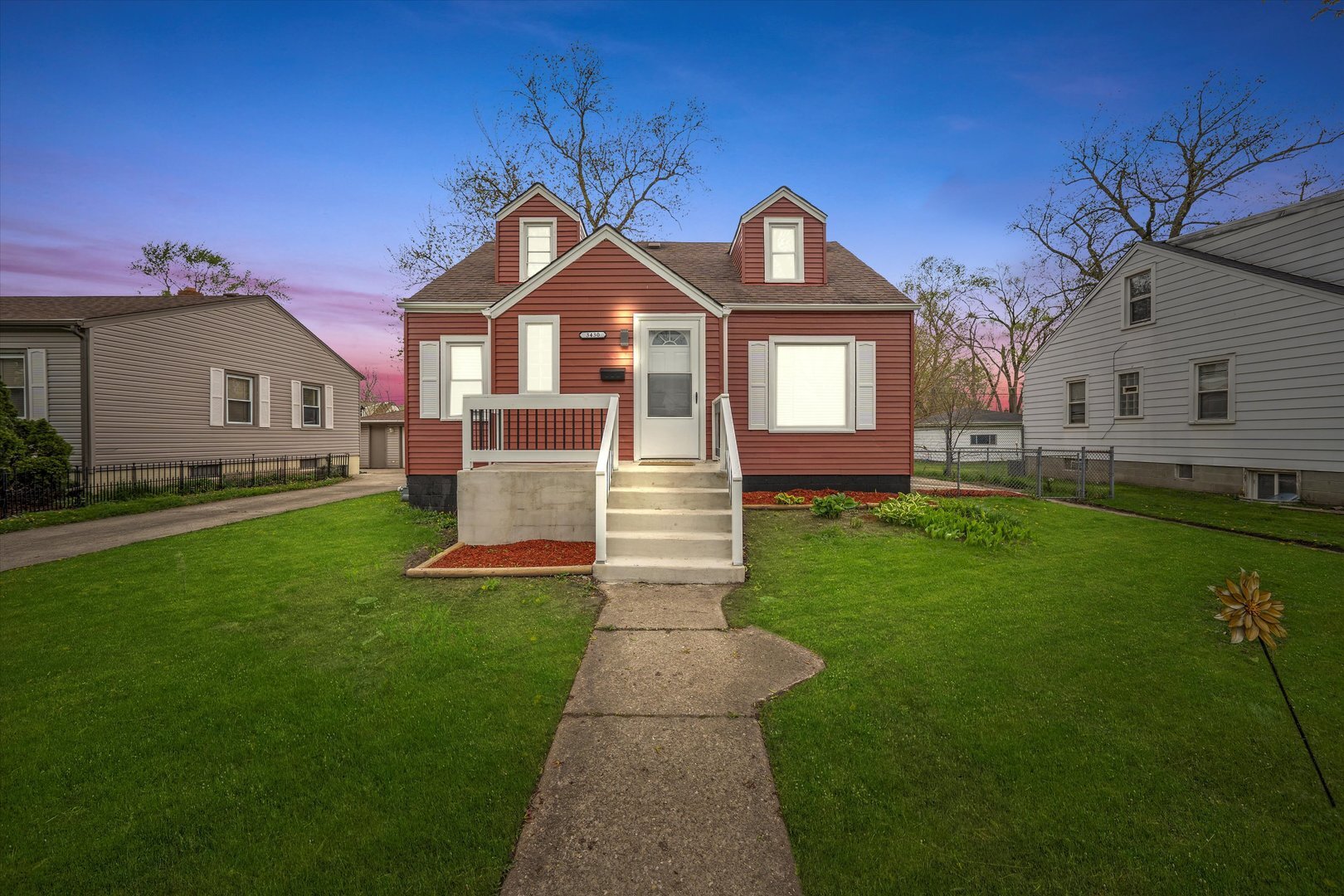3430 186th Street Property Photo 2