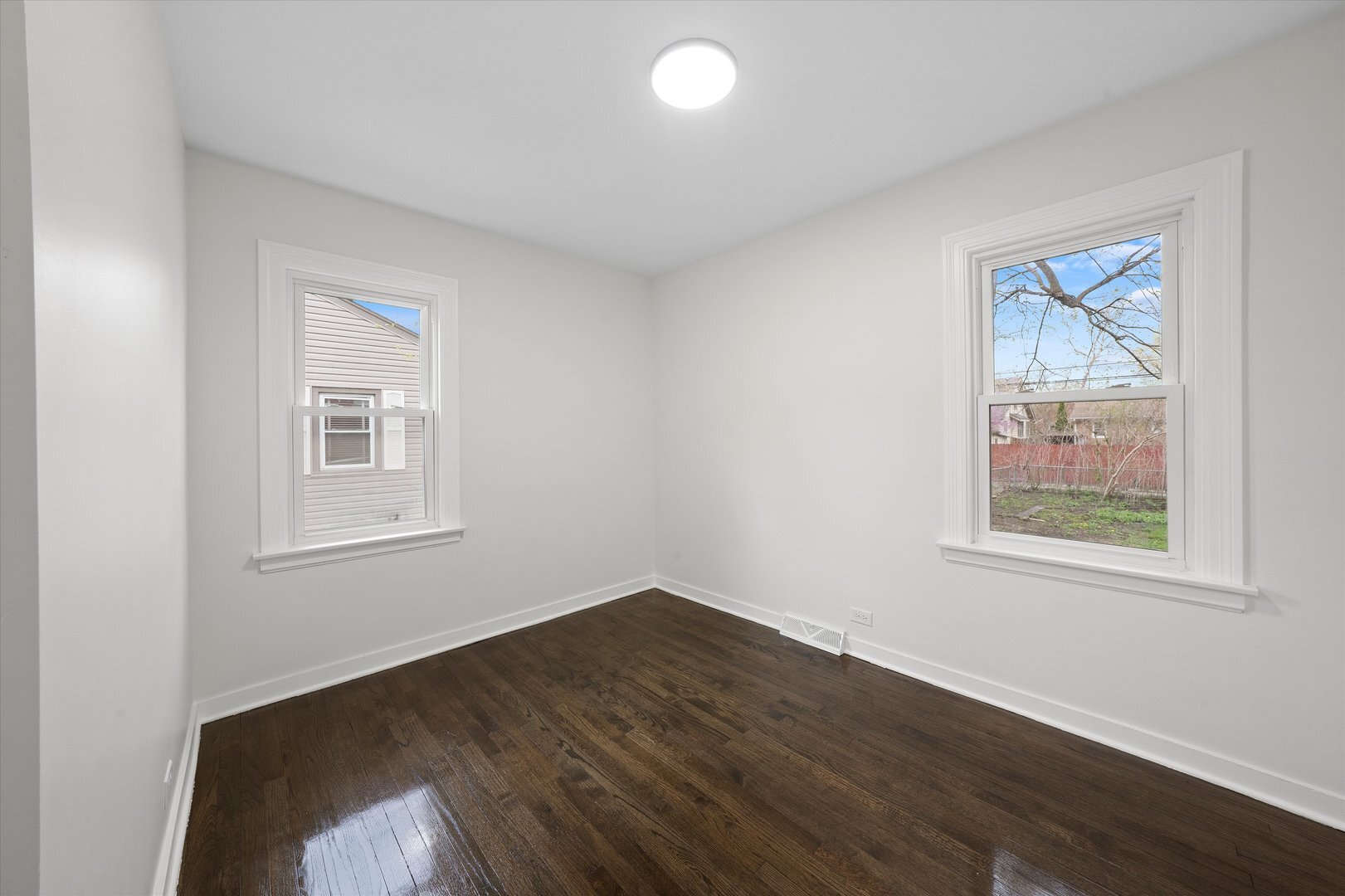 3430 186th Street Property Photo 12