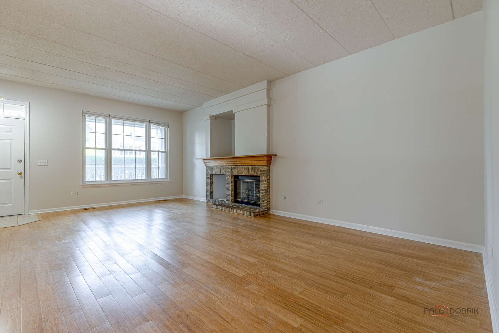 598 Harvey Lake Drive Property Photo 5