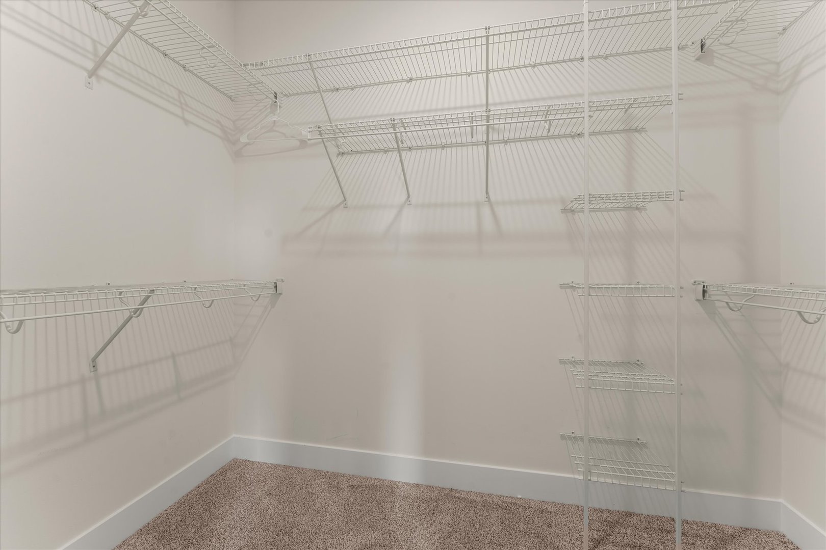 706 Isabella Drive Property Photo 23