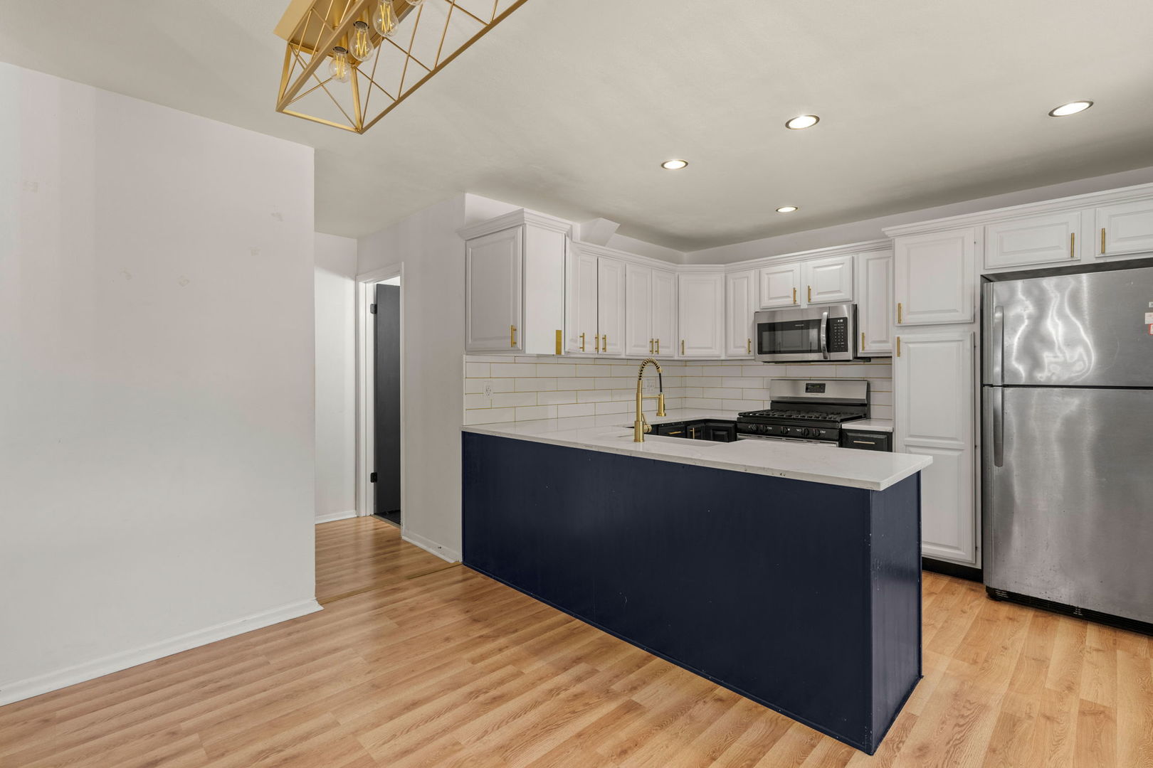 4215 Marquette Street Property Photo 10