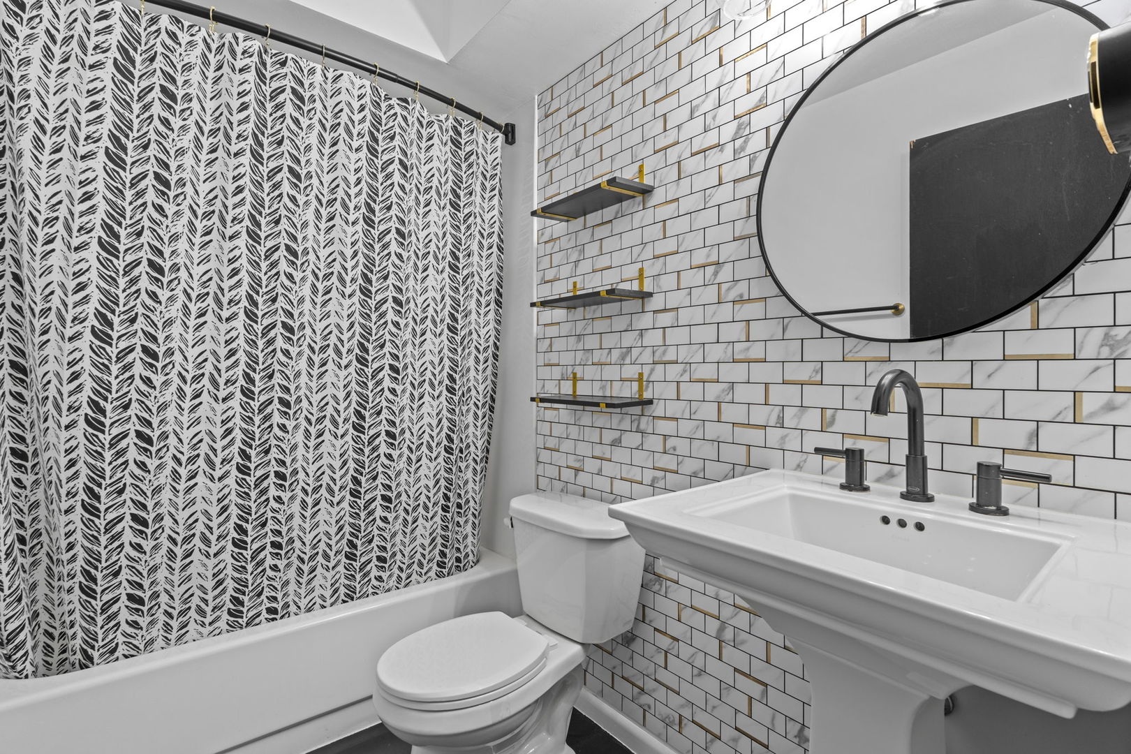 4215 Marquette Street Property Photo 14