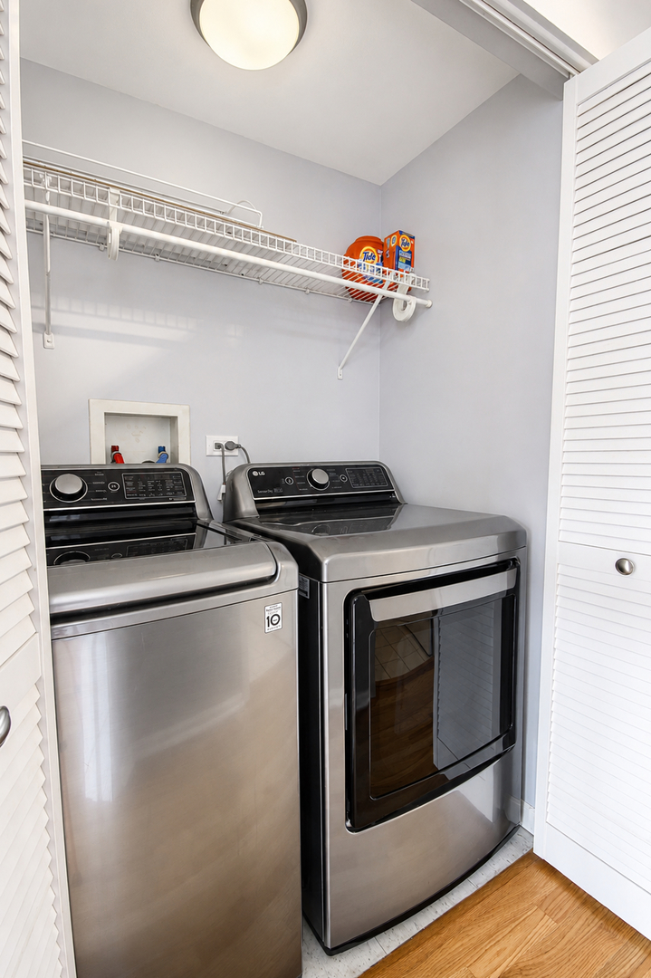 4851 N Pulaski Road Property Photo 20