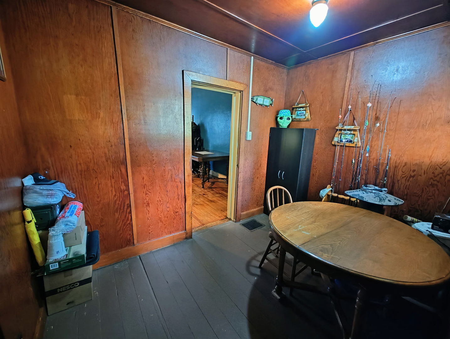 312 N Beaucoup Street Property Photo 25