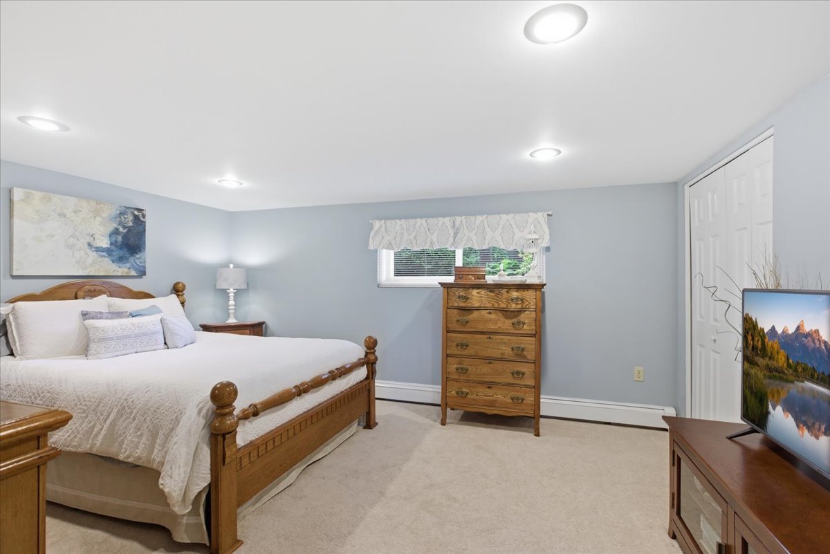 1100 Barber Lane Property Photo 13
