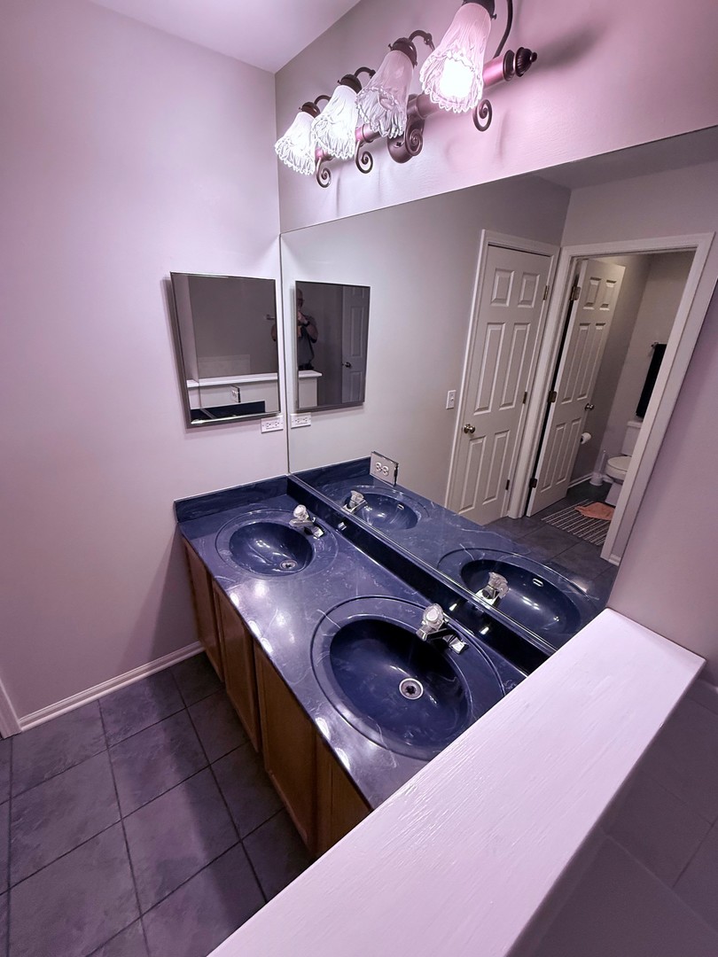 111 Enclave Circle D Property Photo 22