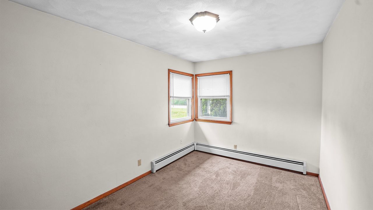 10009 Wolf Road Property Photo 19