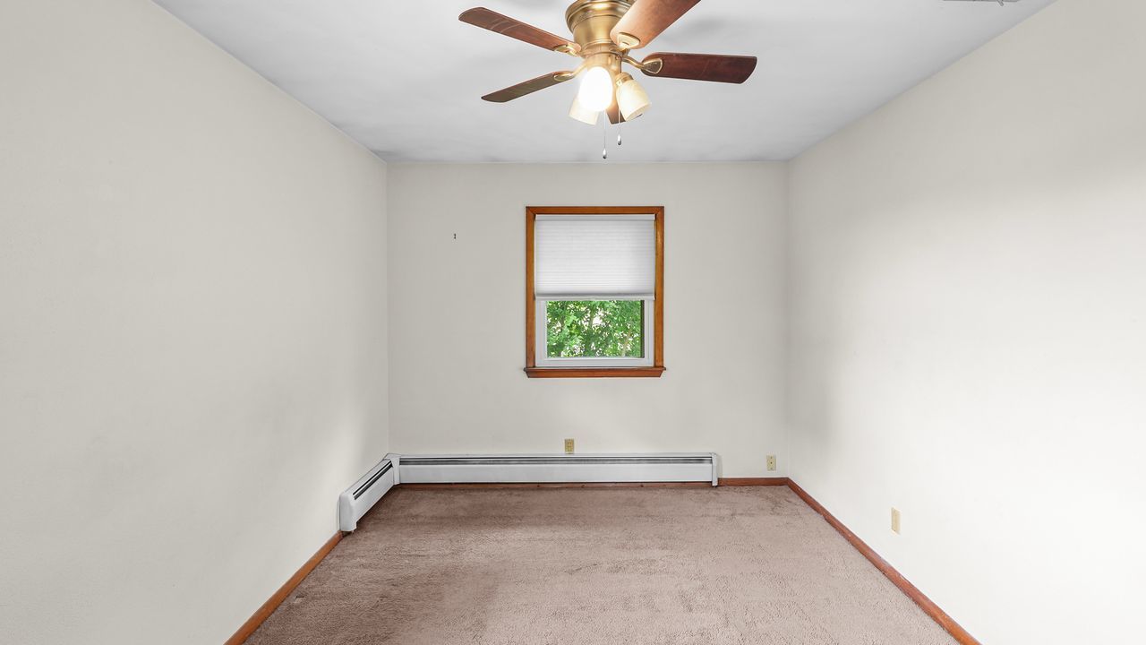 10009 Wolf Road Property Photo 20