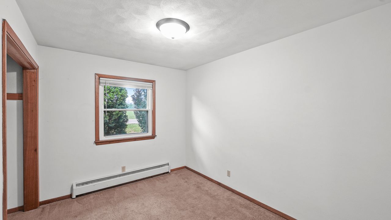 10009 Wolf Road Property Photo 23