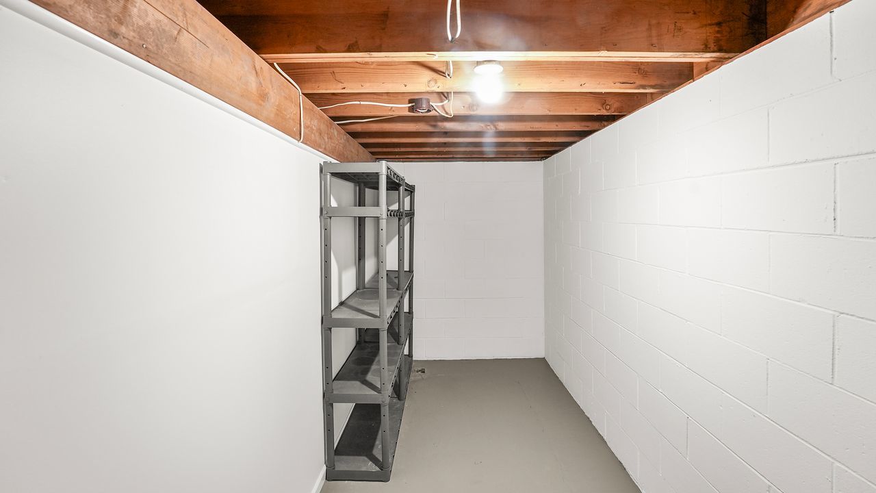 10009 Wolf Road Property Photo 34