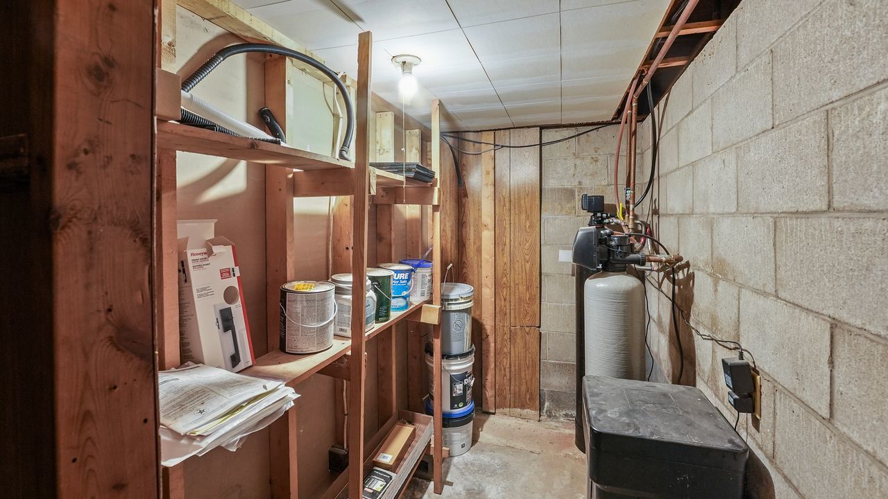 10009 Wolf Road Property Photo 46