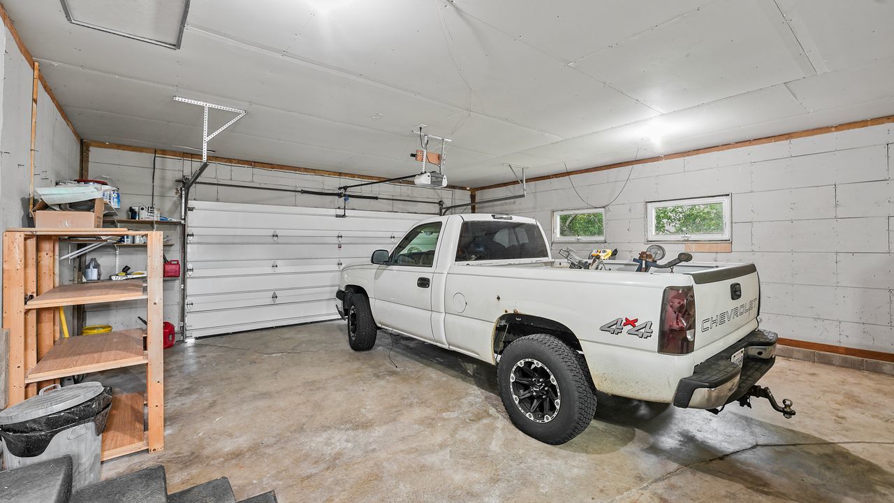 10009 Wolf Road Property Photo 49