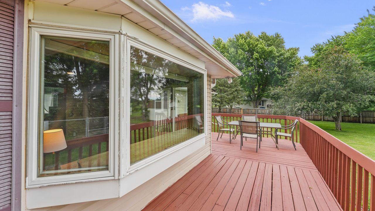 10009 Wolf Road Property Photo 50