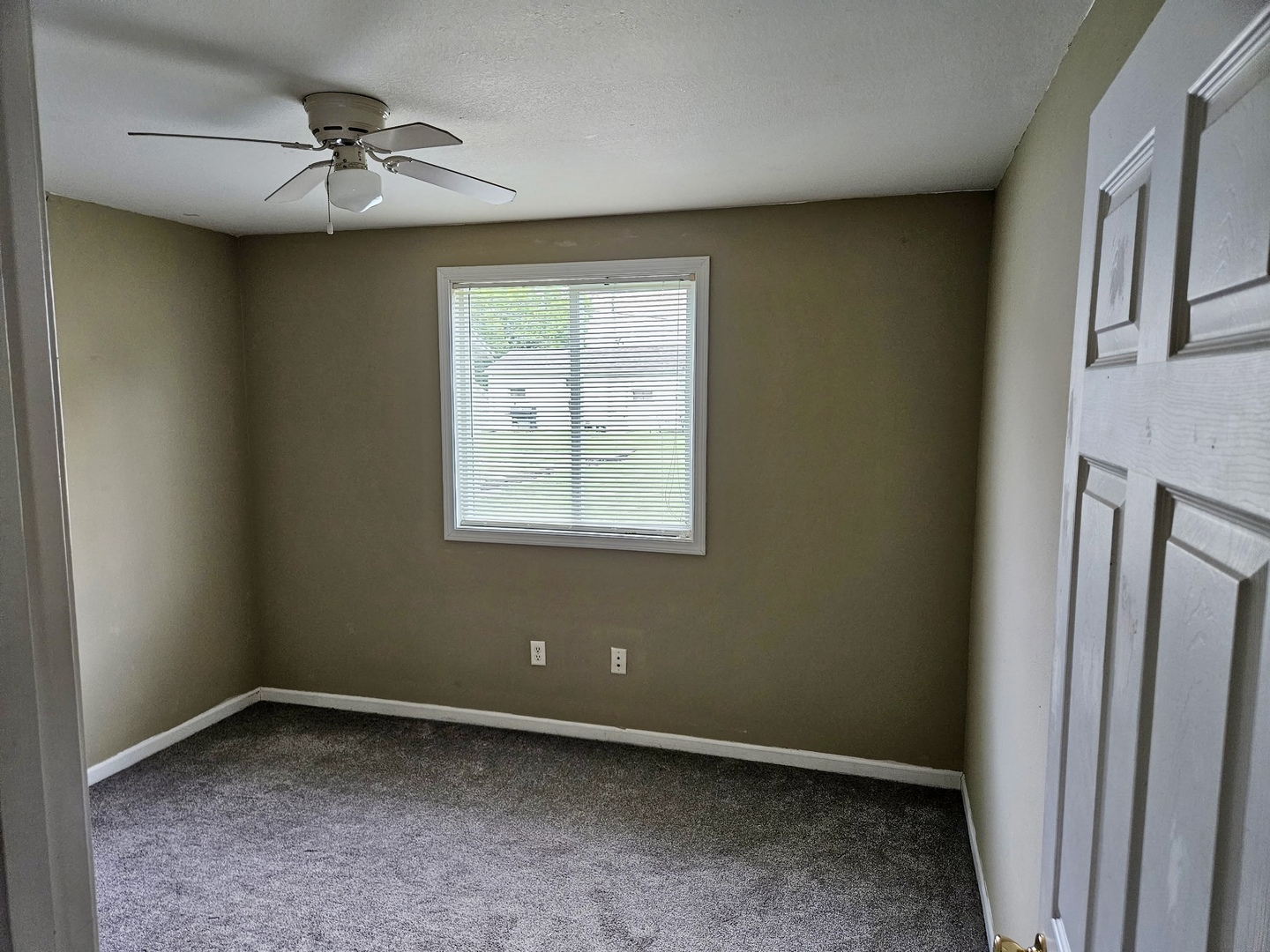 605 Orchard Street Property Photo 5