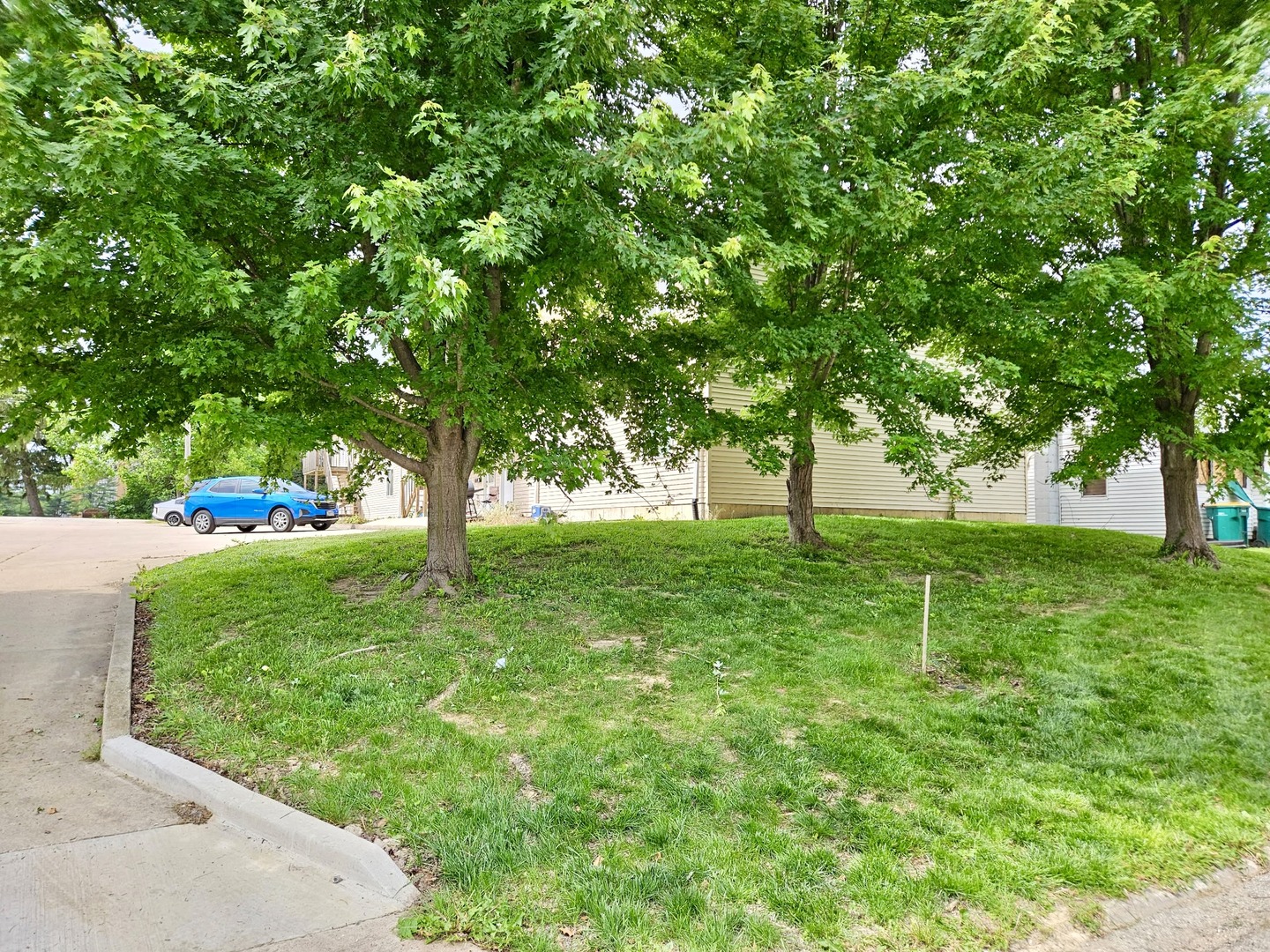 605 Orchard Street Property Photo 9
