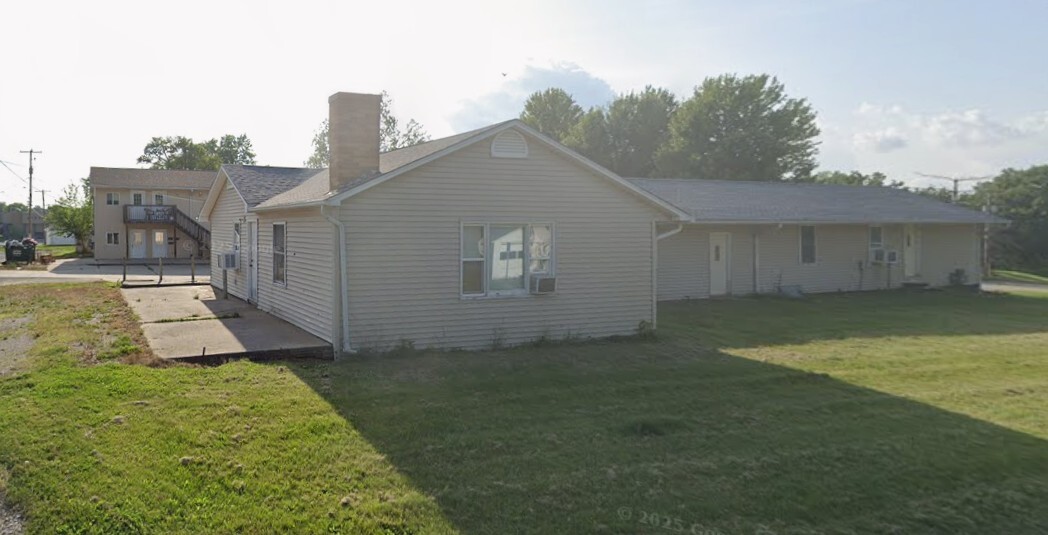 605 Orchard Street Property Photo 11