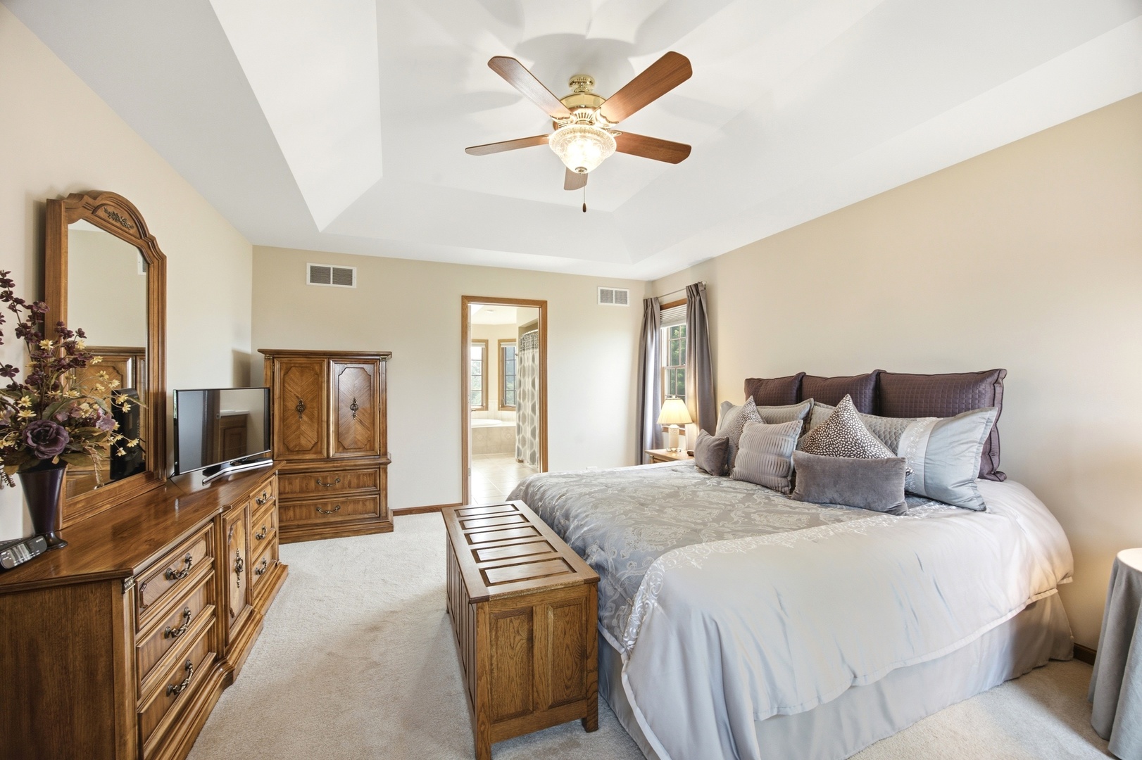 5121 Tall Oaks Drive Property Photo 18