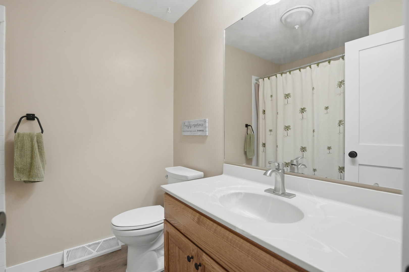349 W Cedar Lane Property Photo 13