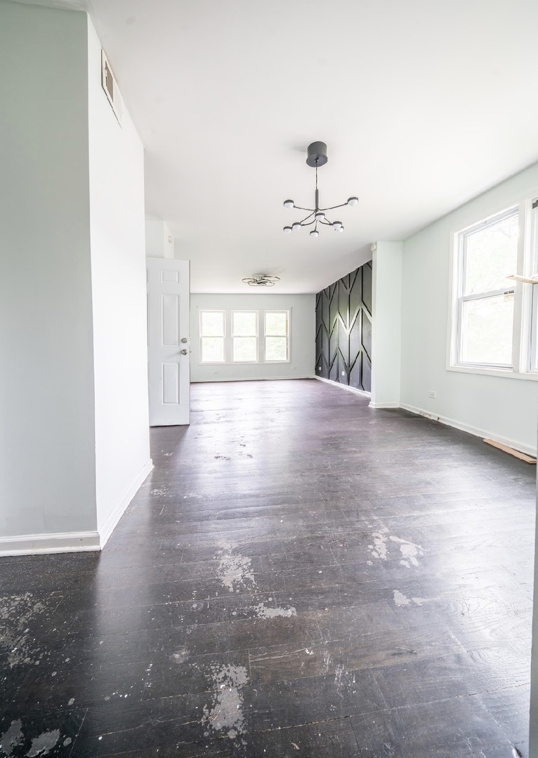 8942 S Baltimore Avenue Property Photo 15