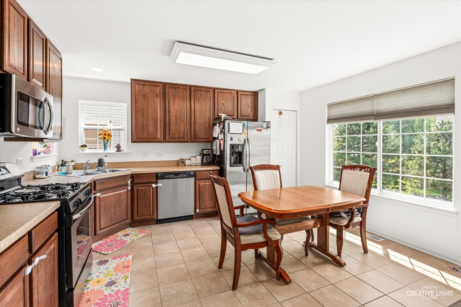 926 Saddle Ridge Drive Property Photo 4