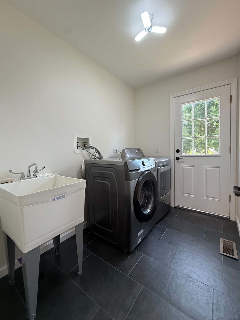 1682 Ithaca Drive Property Photo 10