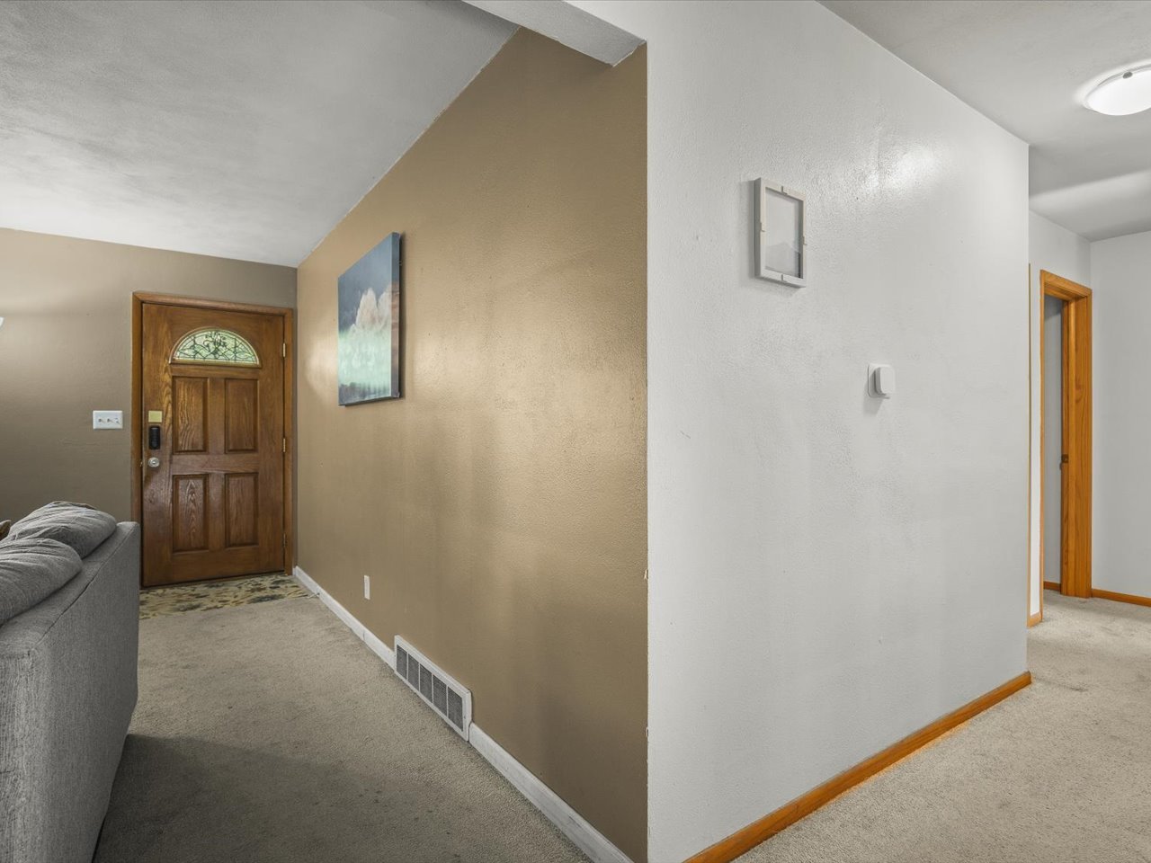 131 Dawn Avenue Property Photo 5