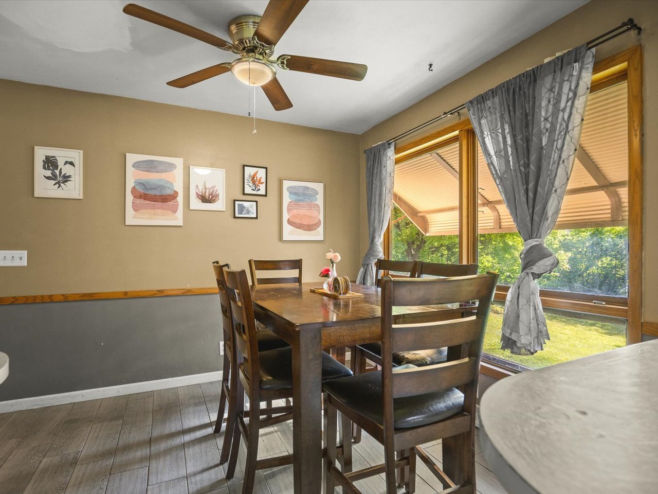 131 Dawn Avenue Property Photo 6