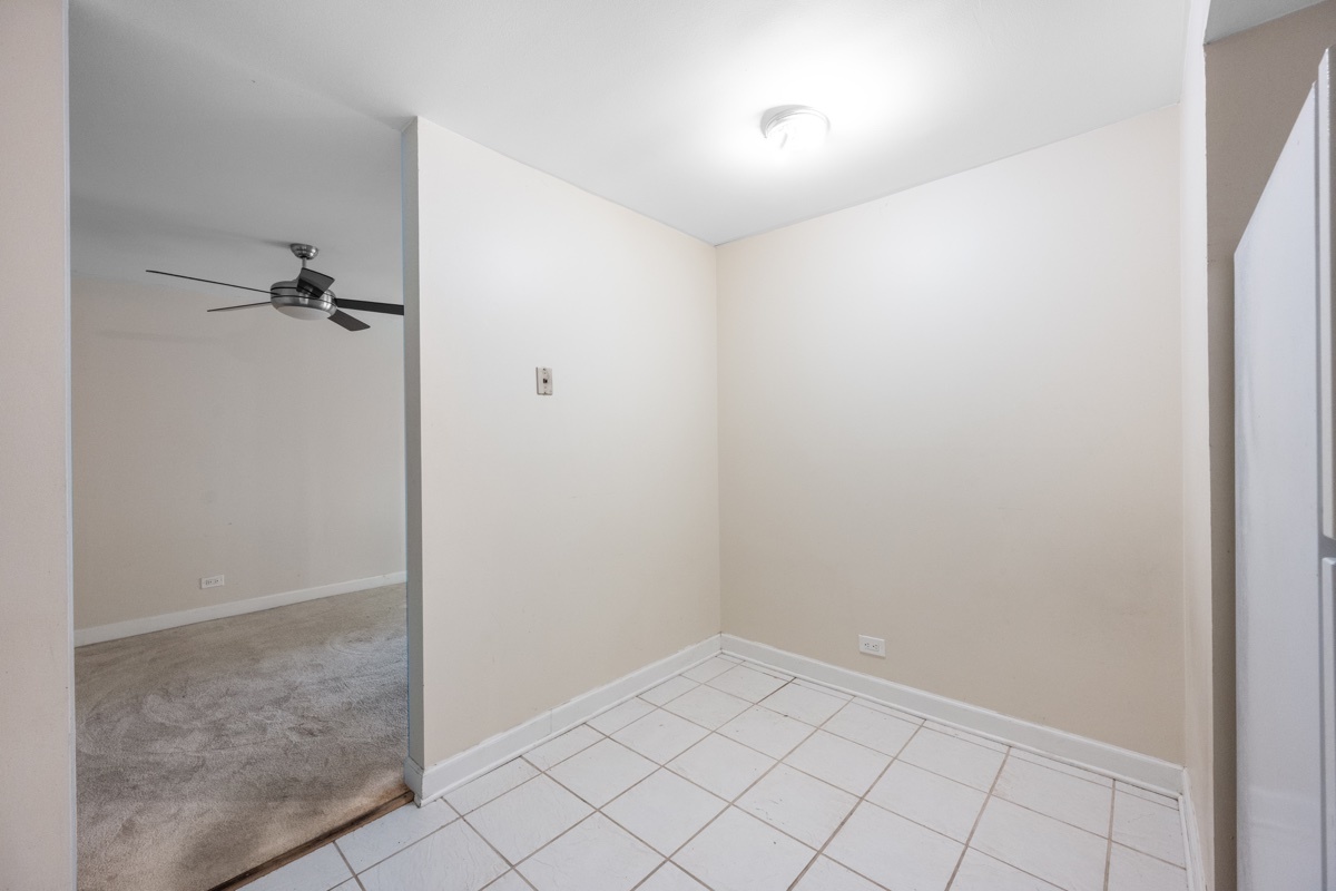 1605 E Central Road 106a Property Photo 5