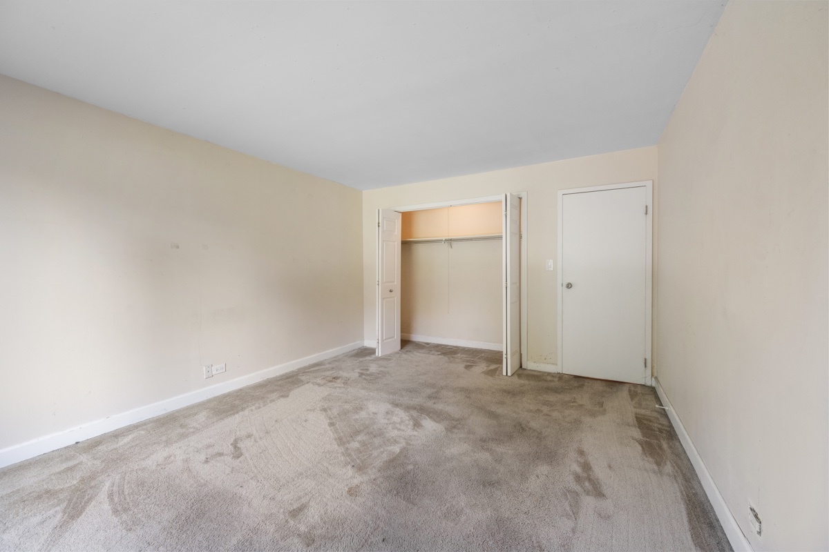 1605 E Central Road 106a Property Photo 12