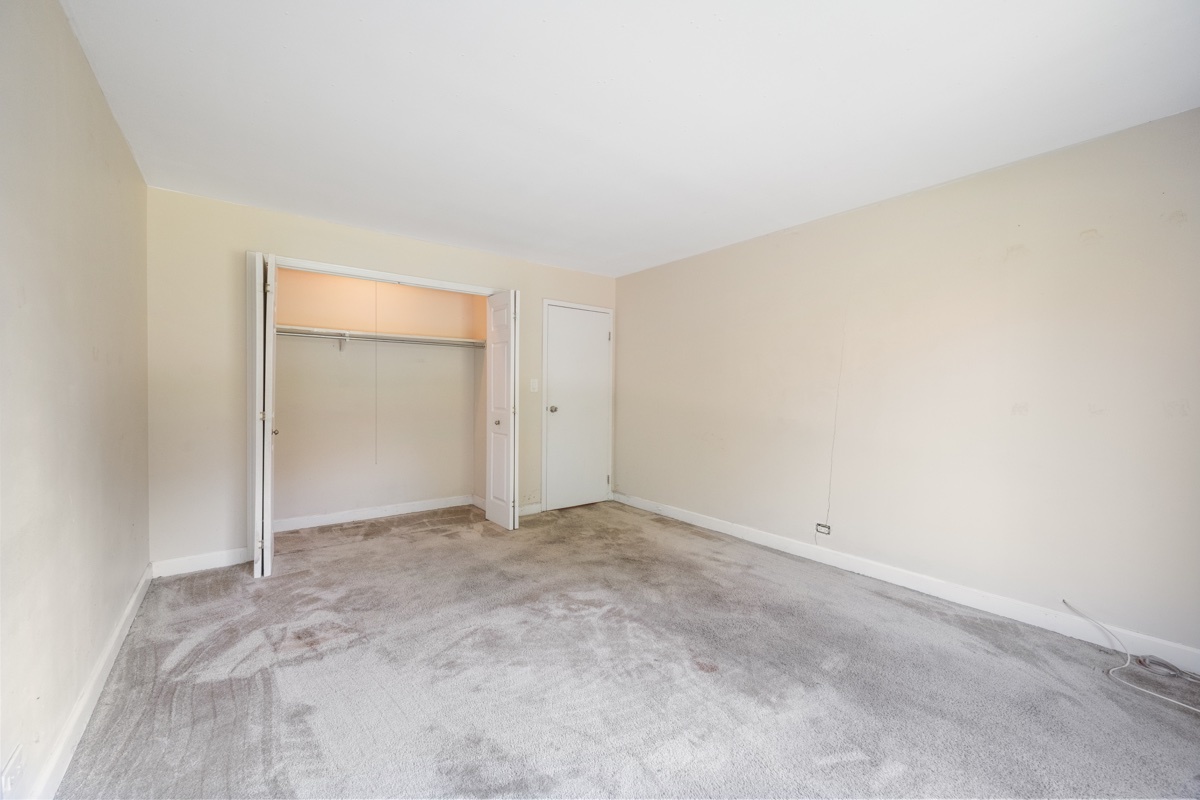 1605 E Central Road 106a Property Photo 13