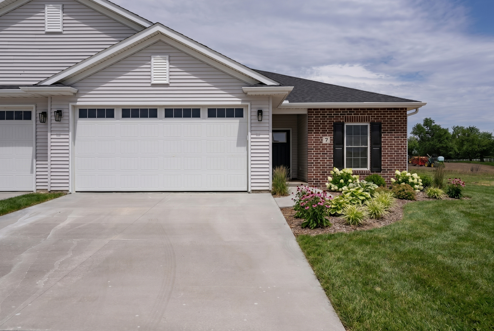 34 Frank Court Property Photo 1