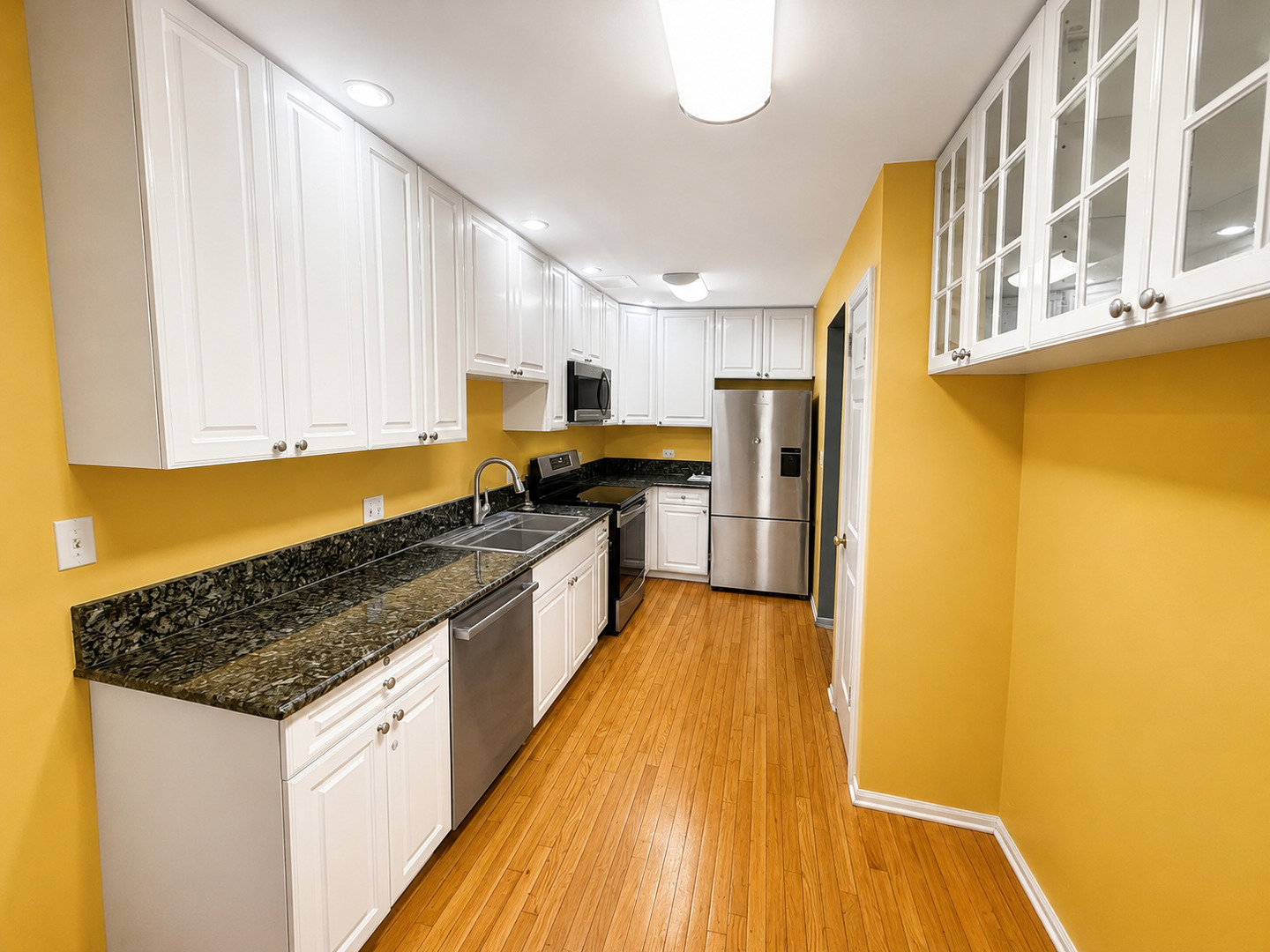 1536 W Pratt Boulevard 3d Property Photo 13