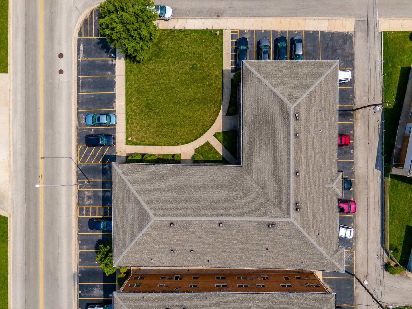 1025 - 49 W Vermont Street Property Photo 29