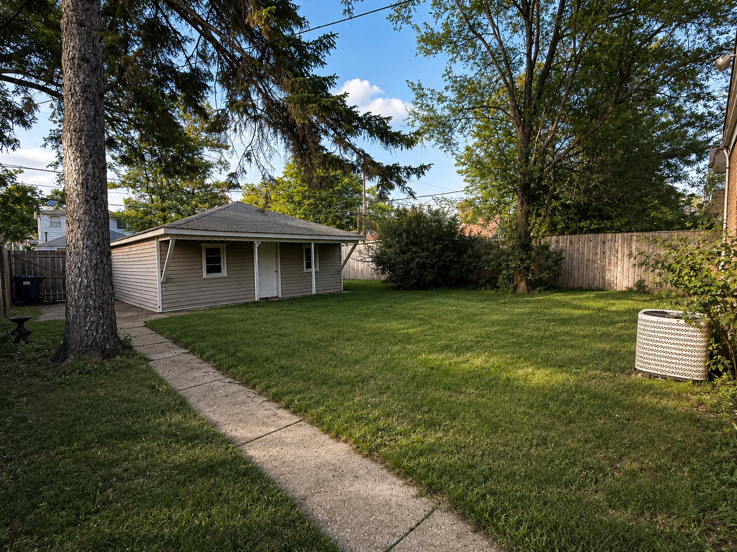 3201 Adams Street Property Photo 23