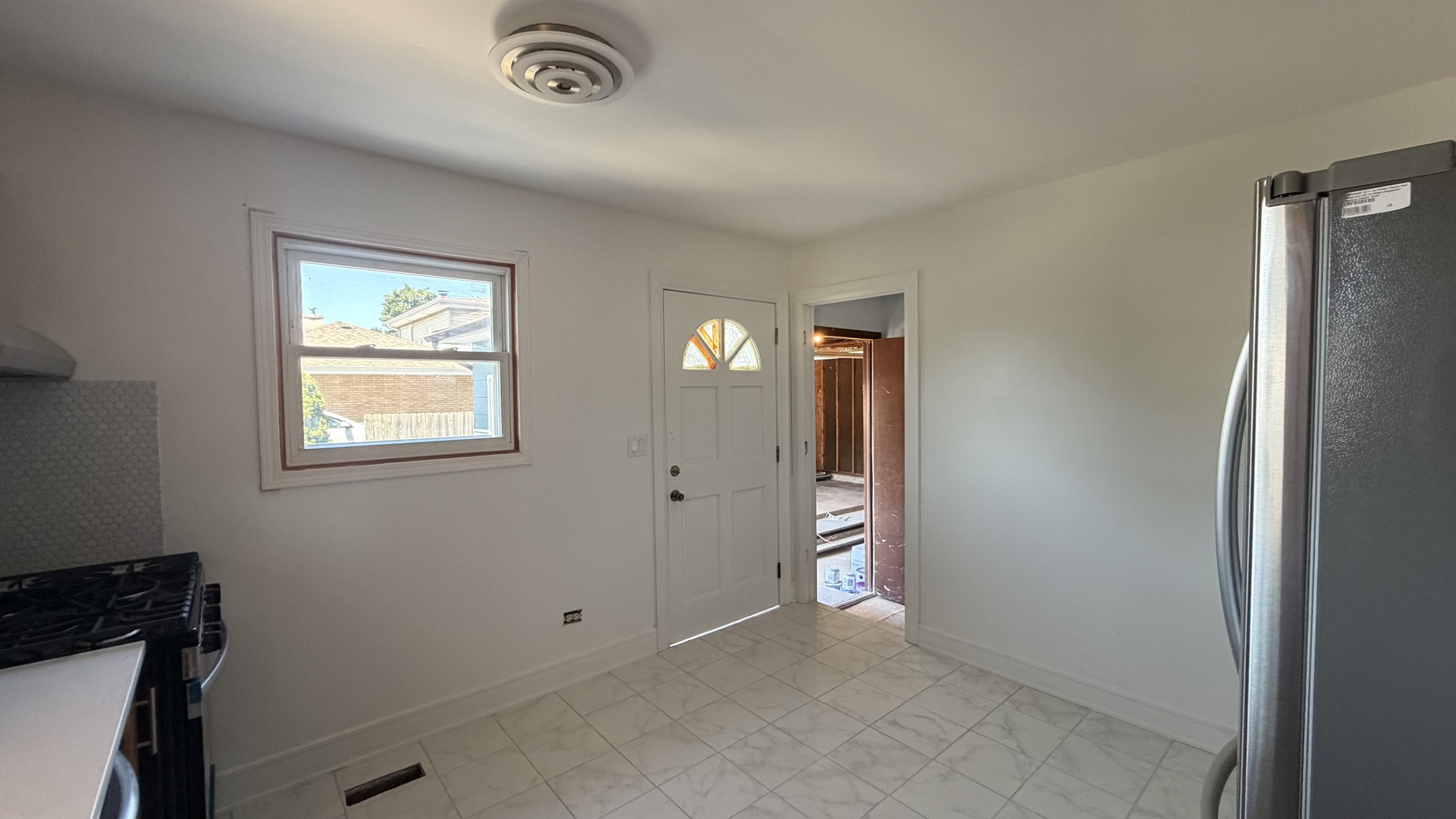 1900 Longmeadow Drive Property Photo 10