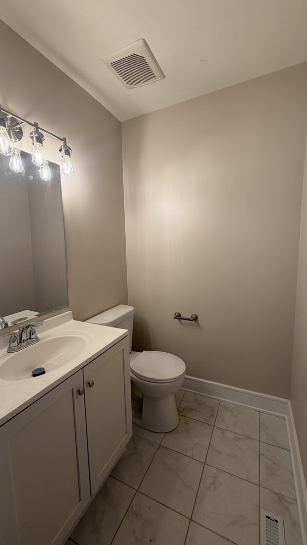 1900 Longmeadow Drive Property Photo 17