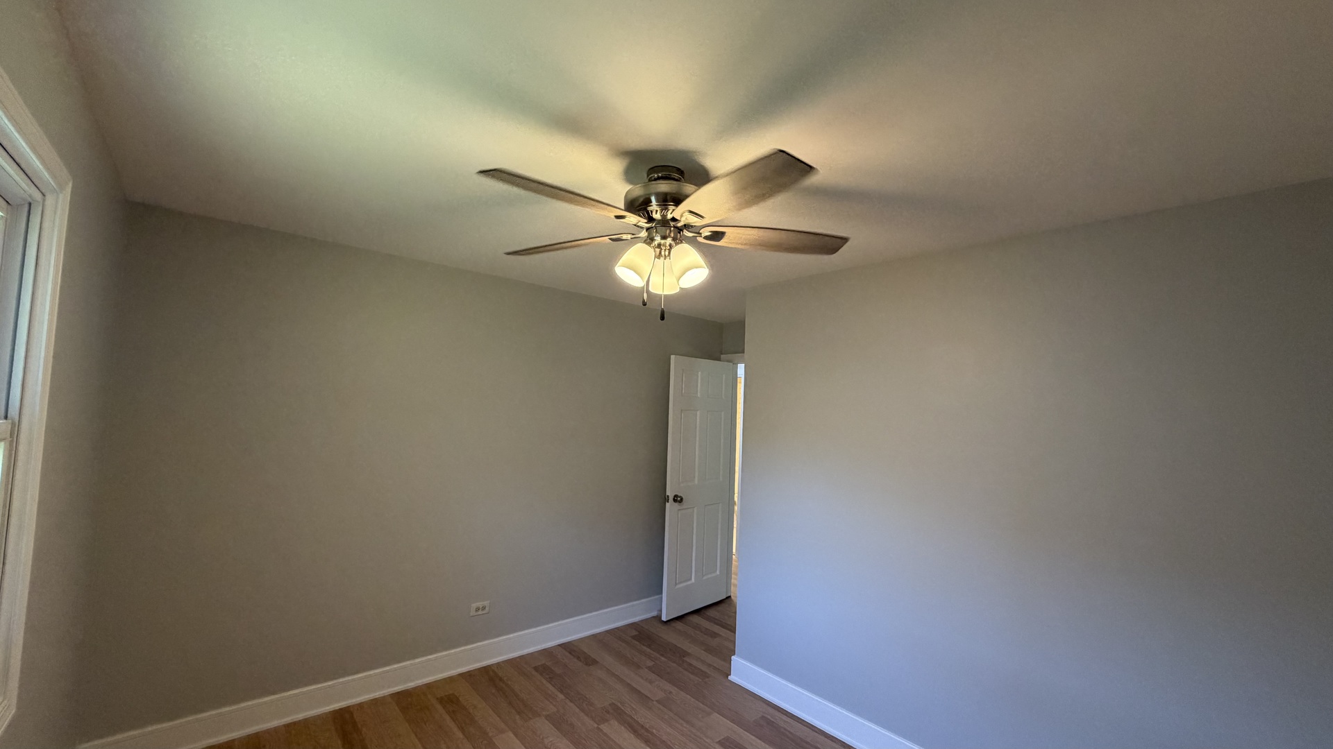 1900 Longmeadow Drive Property Photo 18