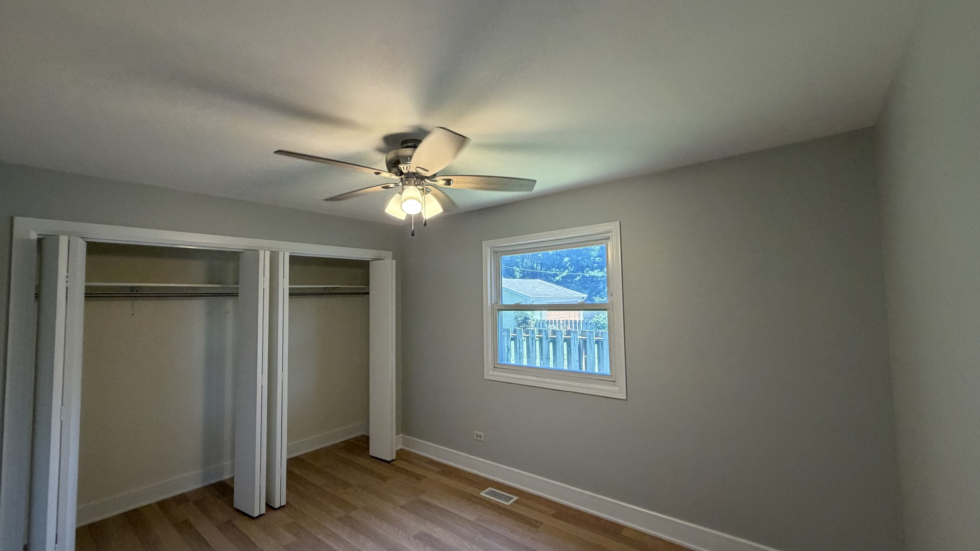 1900 Longmeadow Drive Property Photo 20