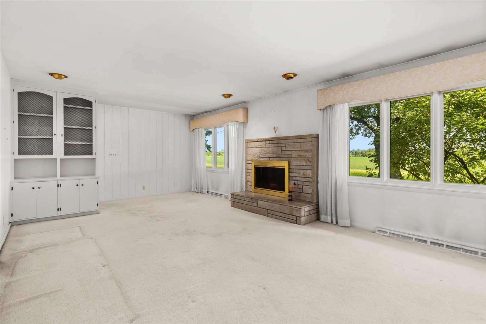 492 N 23rd Road Property Photo 5