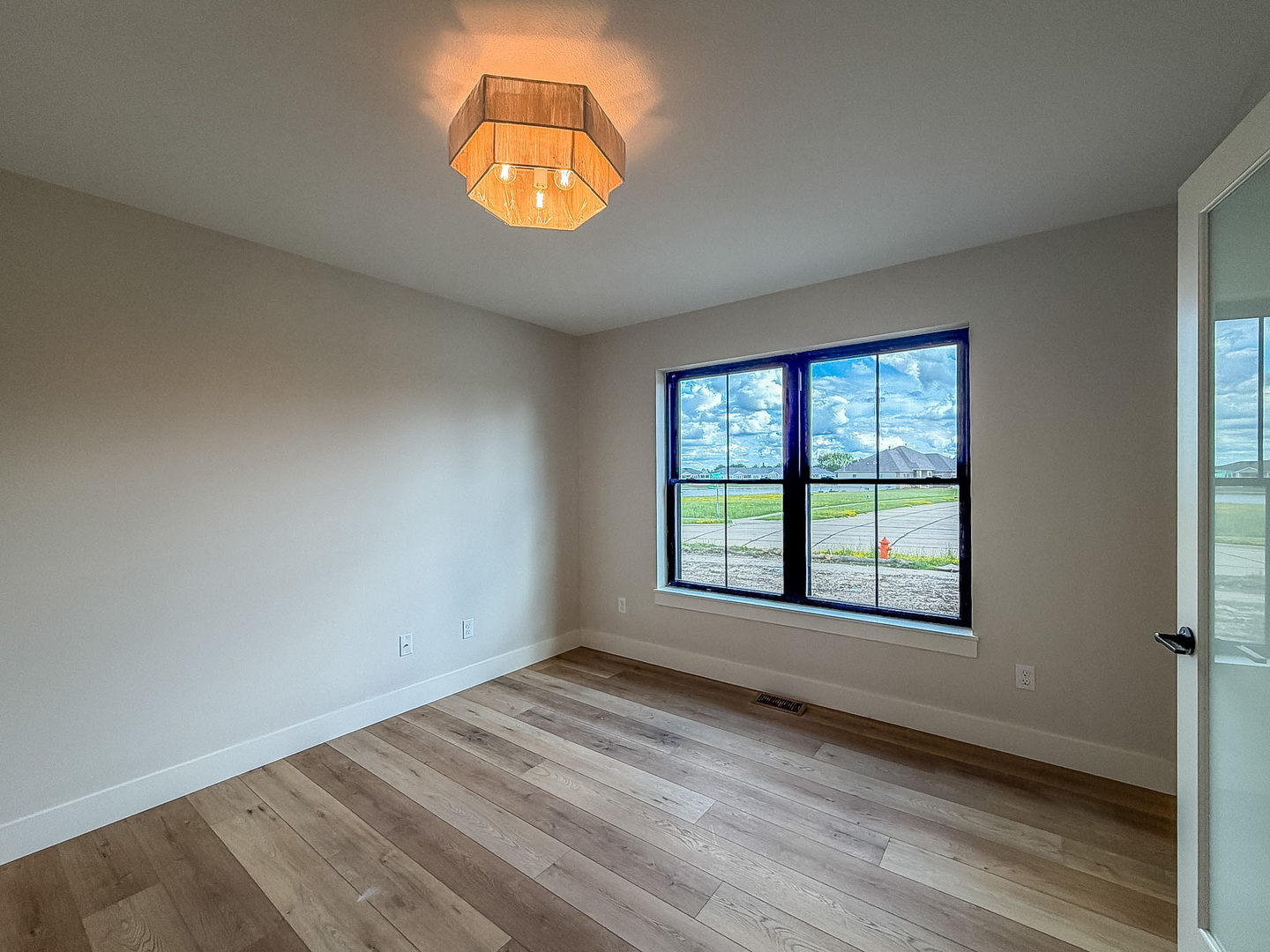 3016 Beringer Circle Property Photo 8