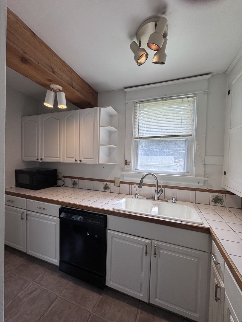 1119 38th Street Property Photo 14