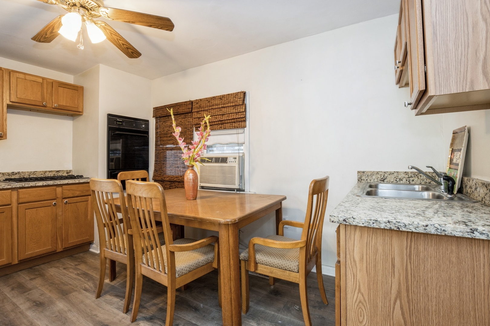 4555 S Halsted Street Property Photo 5