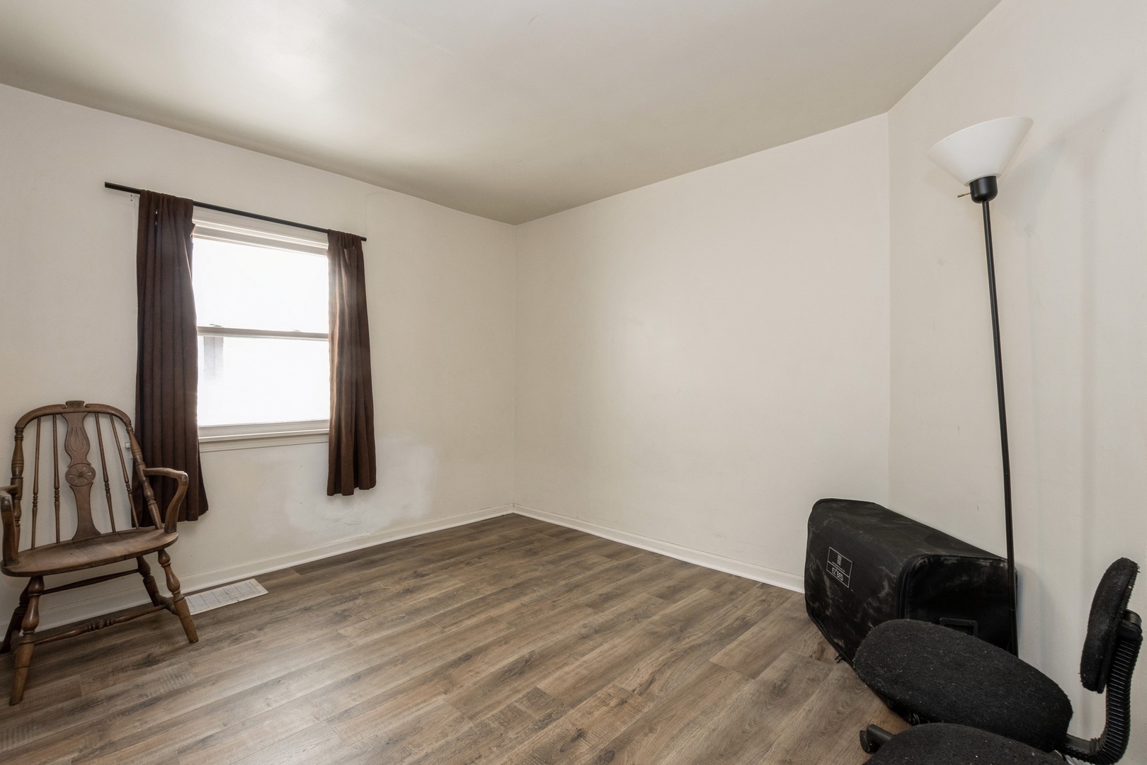 4555 S Halsted Street Property Photo 10
