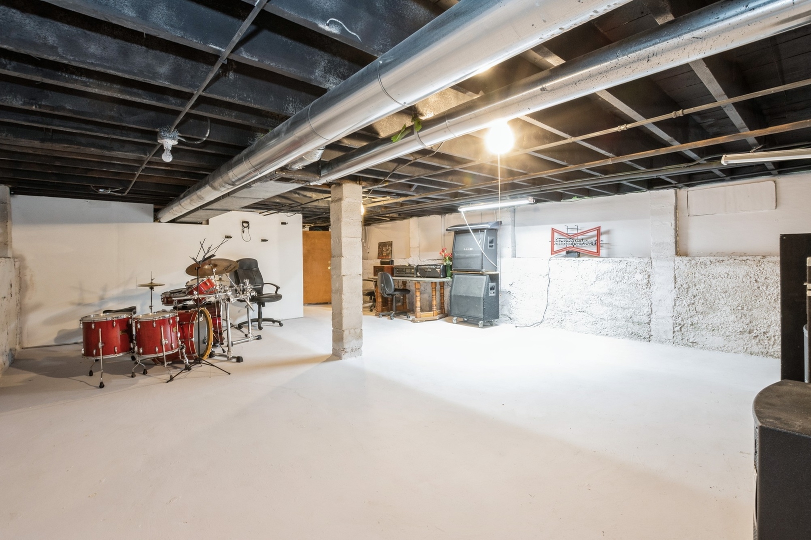 4555 S Halsted Street Property Photo 16