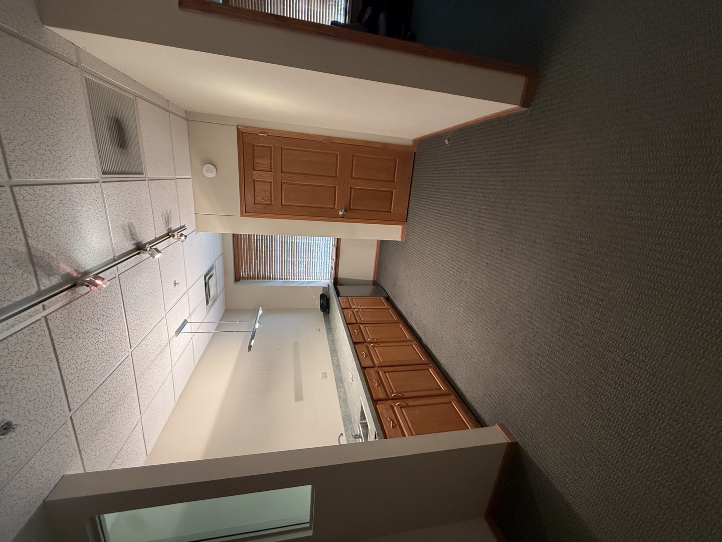 20646 Abbey Woods Court 106 Property Photo 6