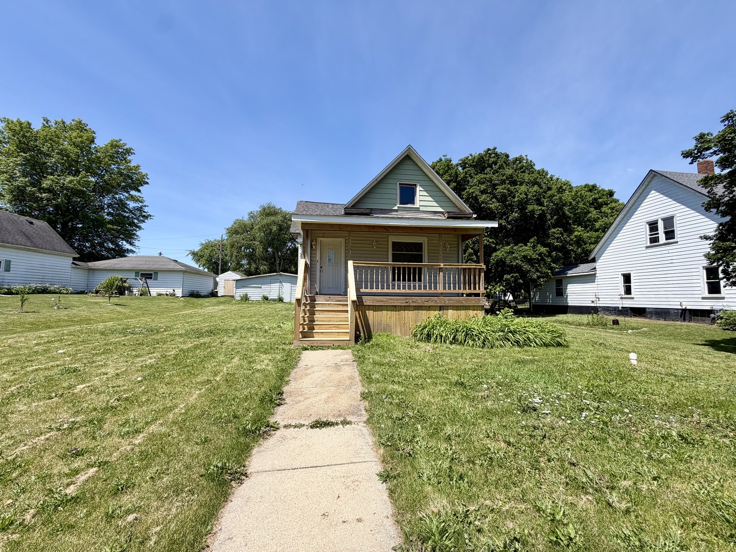 38 Maple Street Property Photo 1