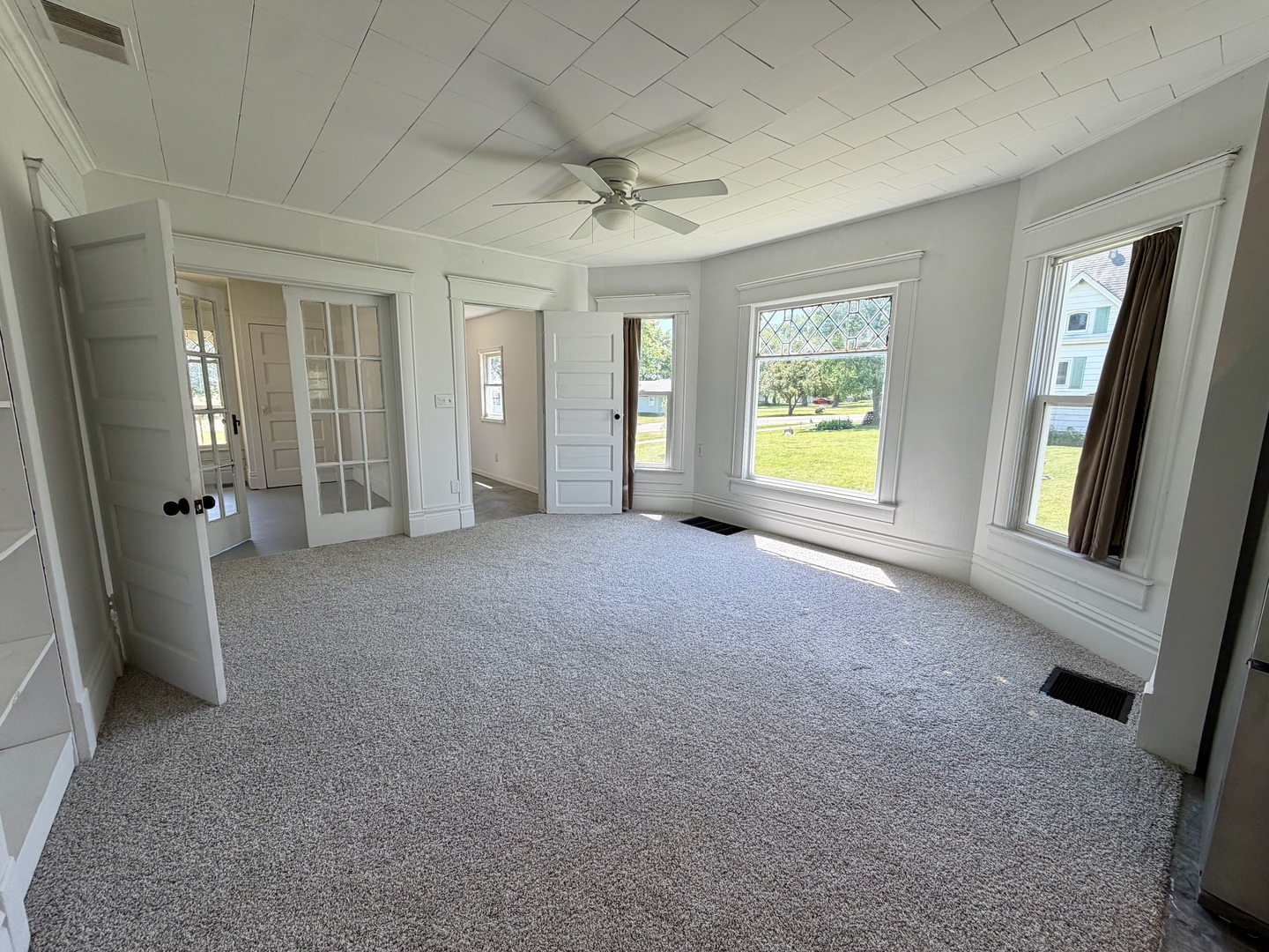 38 Maple Street Property Photo 6