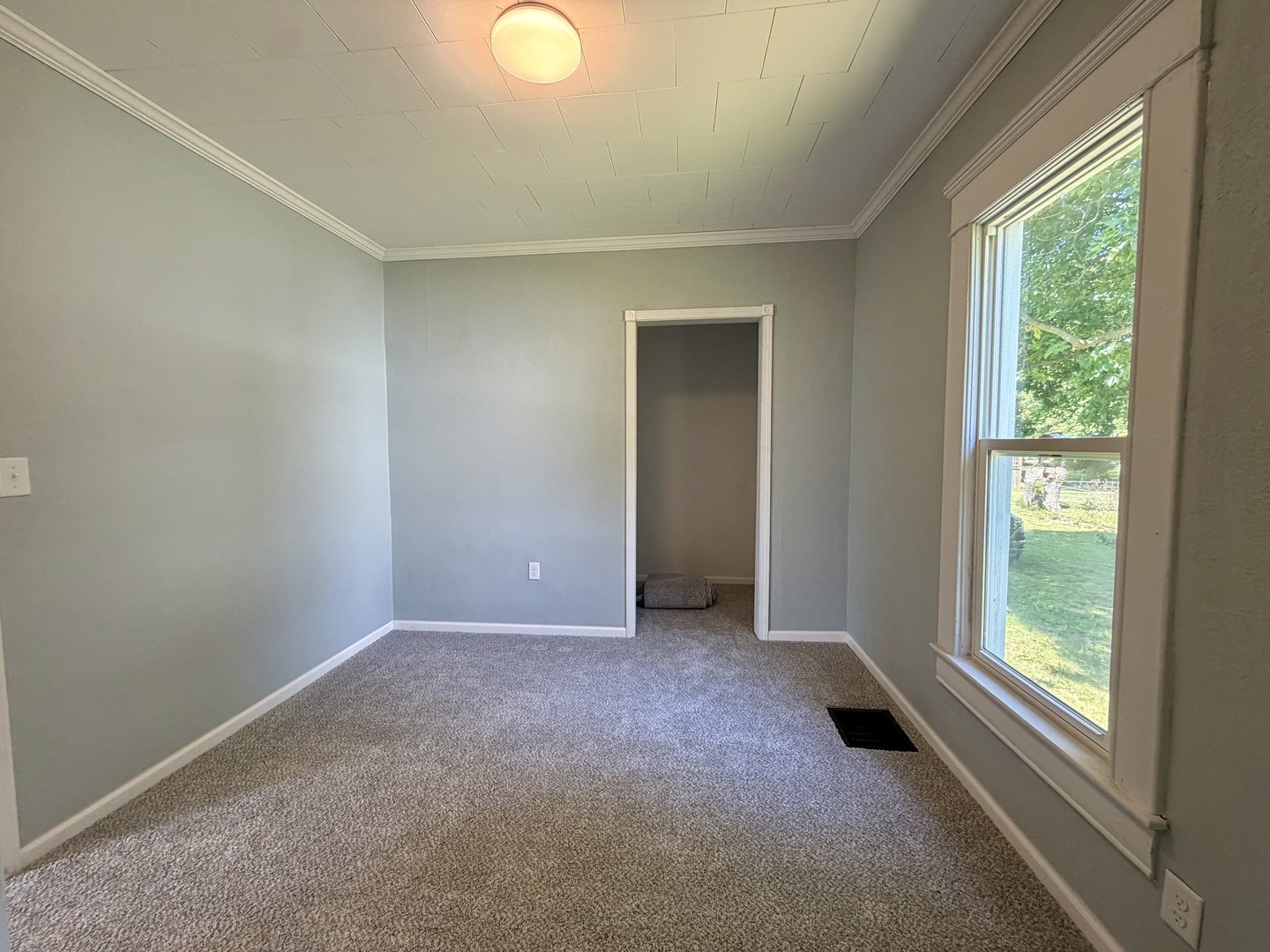 38 Maple Street Property Photo 12